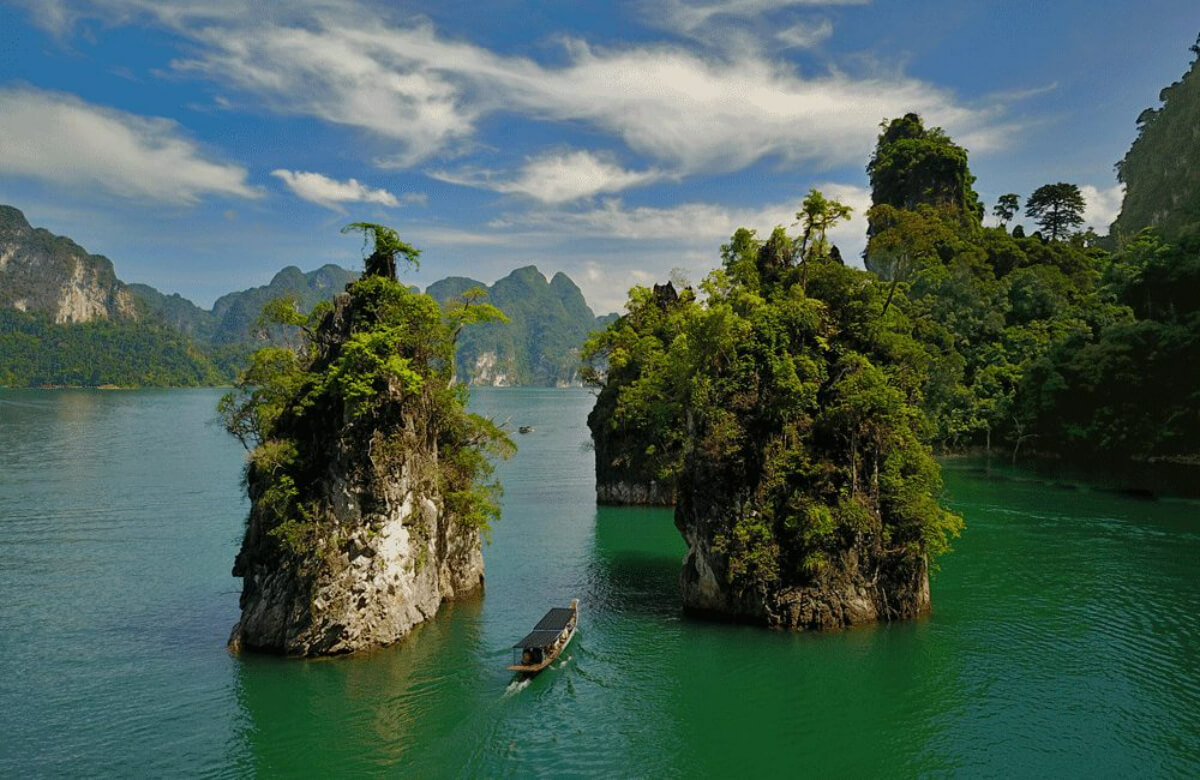 National-Park-Khao-Sok-Cheow-Lan-Lake-1-Day-Tour-6.jpg
